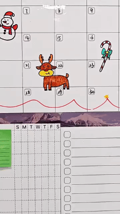 Marsrock 17" x 11"Green Magnetic Refrigerator Whiteboard Calendar,Dry Erase Weekly or Monthly Planner Board&8 Markers,6 Magnets,1 Eraser